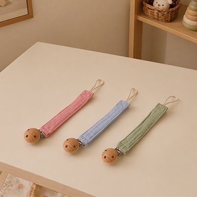 3 attache tetines pastel