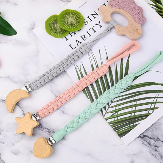 Colorie harmonieux pour les attache tetine